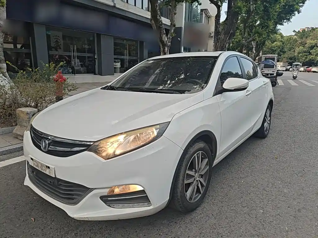 Changan Eado XT 2017 2016 1.6L Manual Stylish Cool Edition