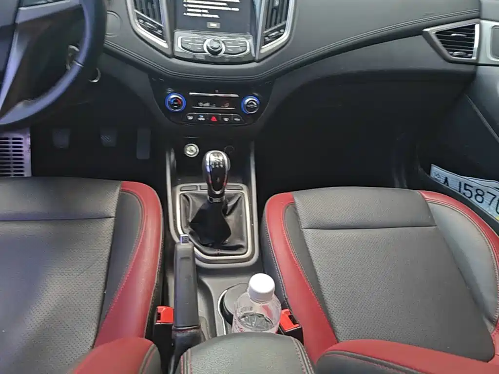 Changan Eado XT 2017 2016 1.6L Manual Stylish Cool Edition