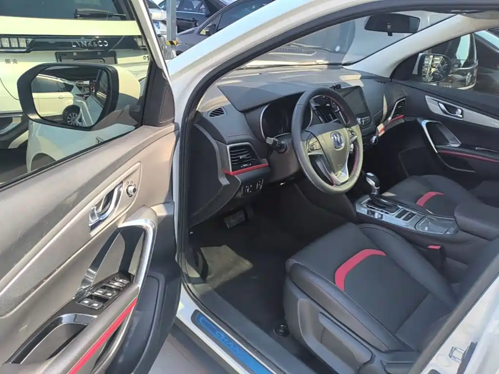 Changan CS55 2019 2019 1.5T Automatic Xuandong Type China VI