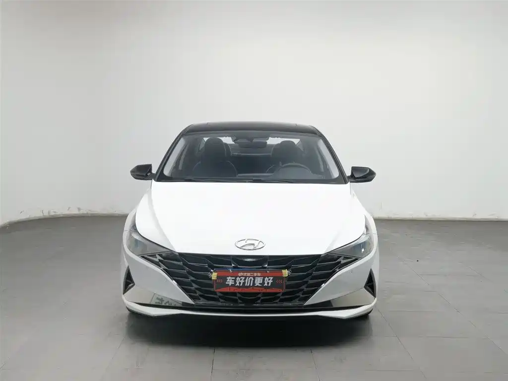 MODERN ELANTRA