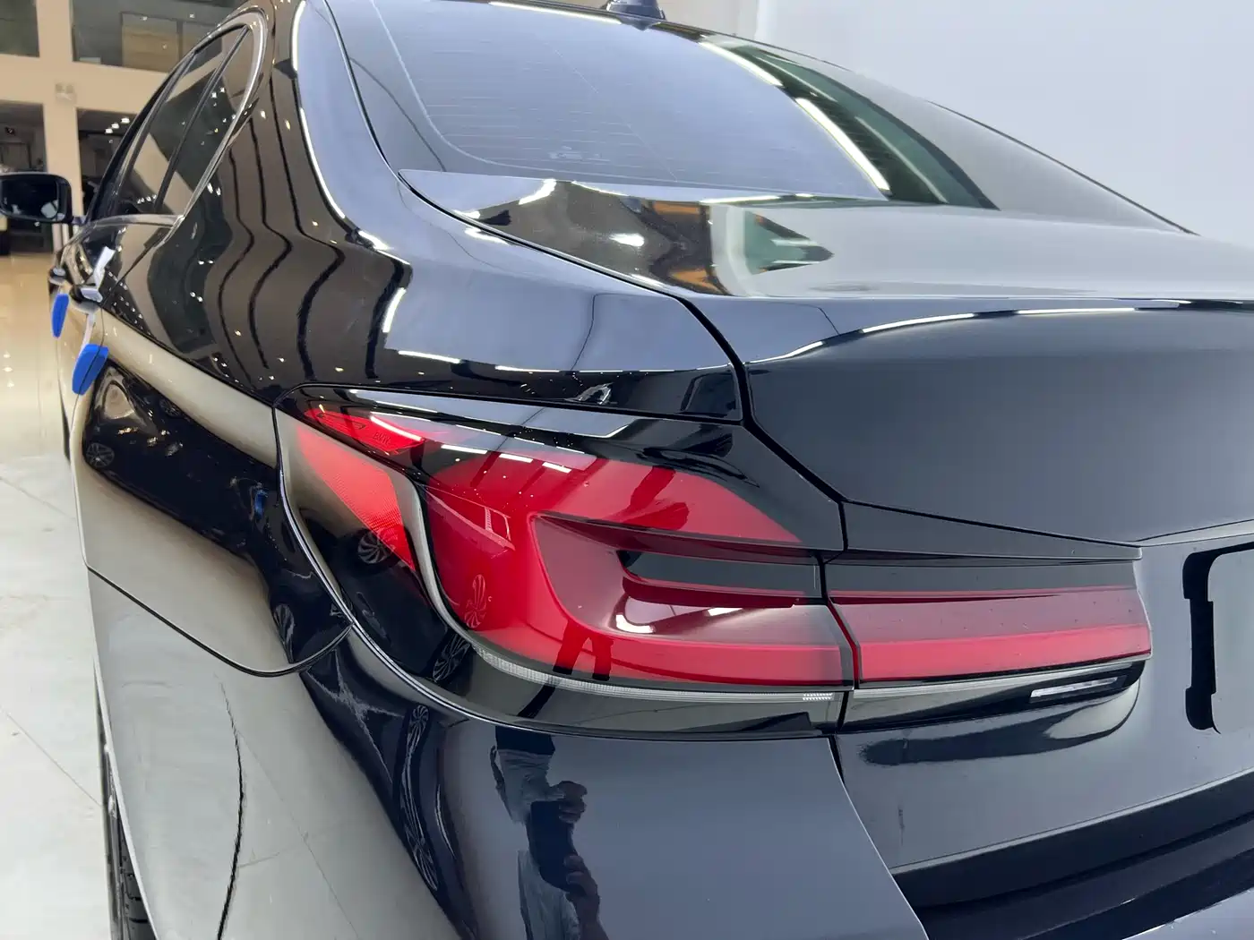  5-SERIES
