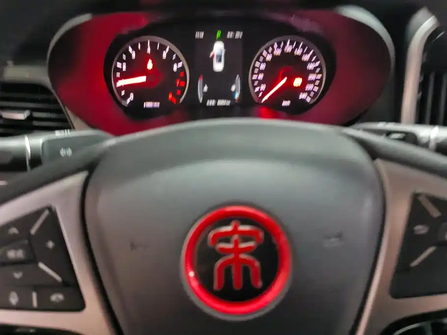 BYD Song MAX 2017 1.5T Auto Smart Elite 7-Seater фото 14