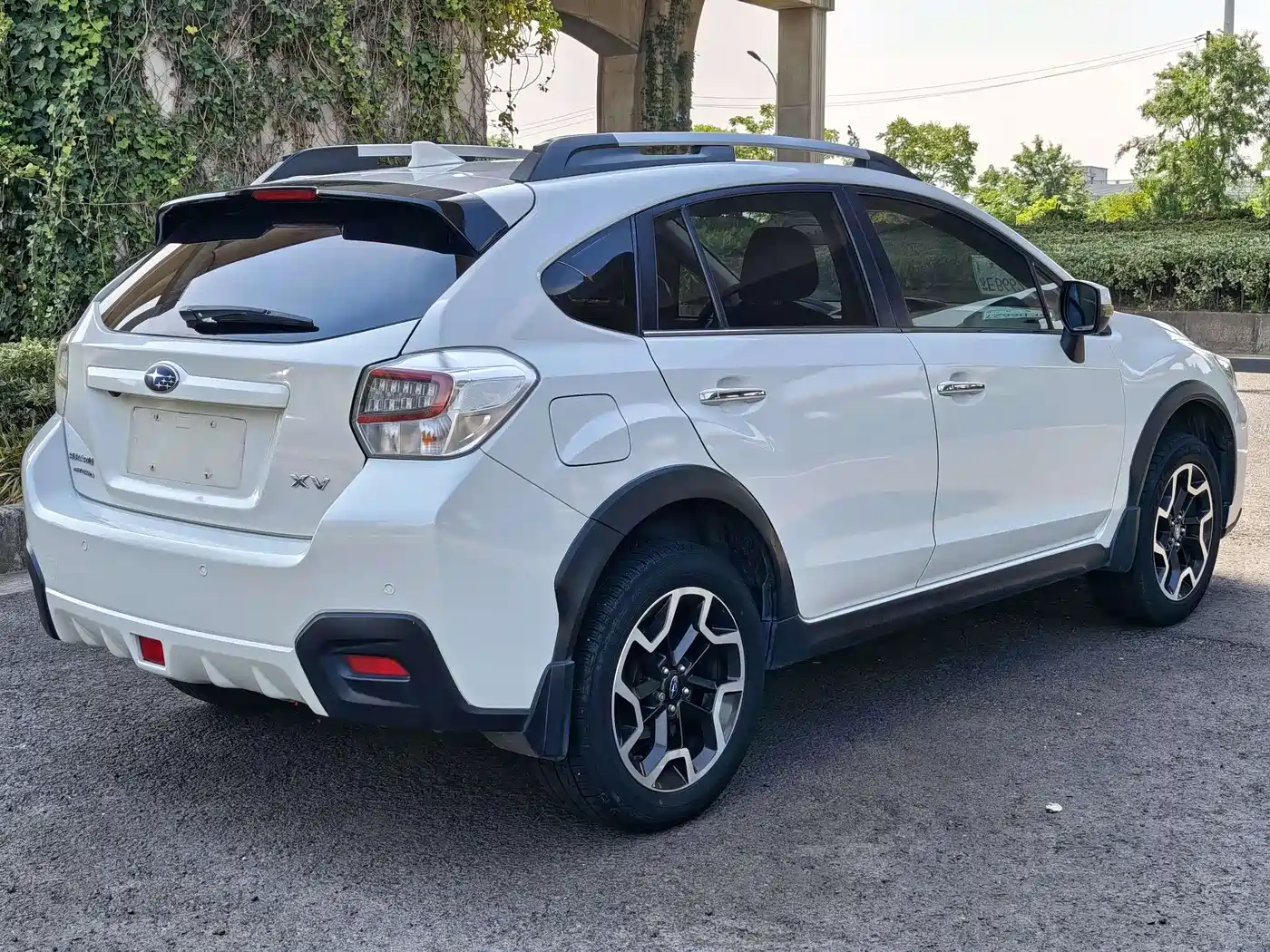 Subaru XV 2017 2.0i Luxury Edition фото 4