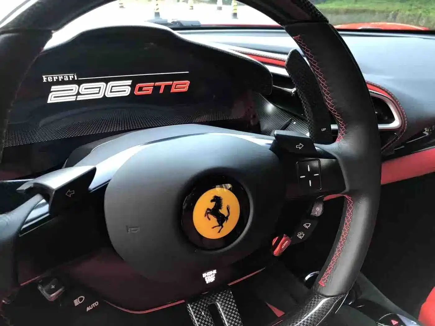 Ferrari 296 2021 3.0T V6 GTB фото 7