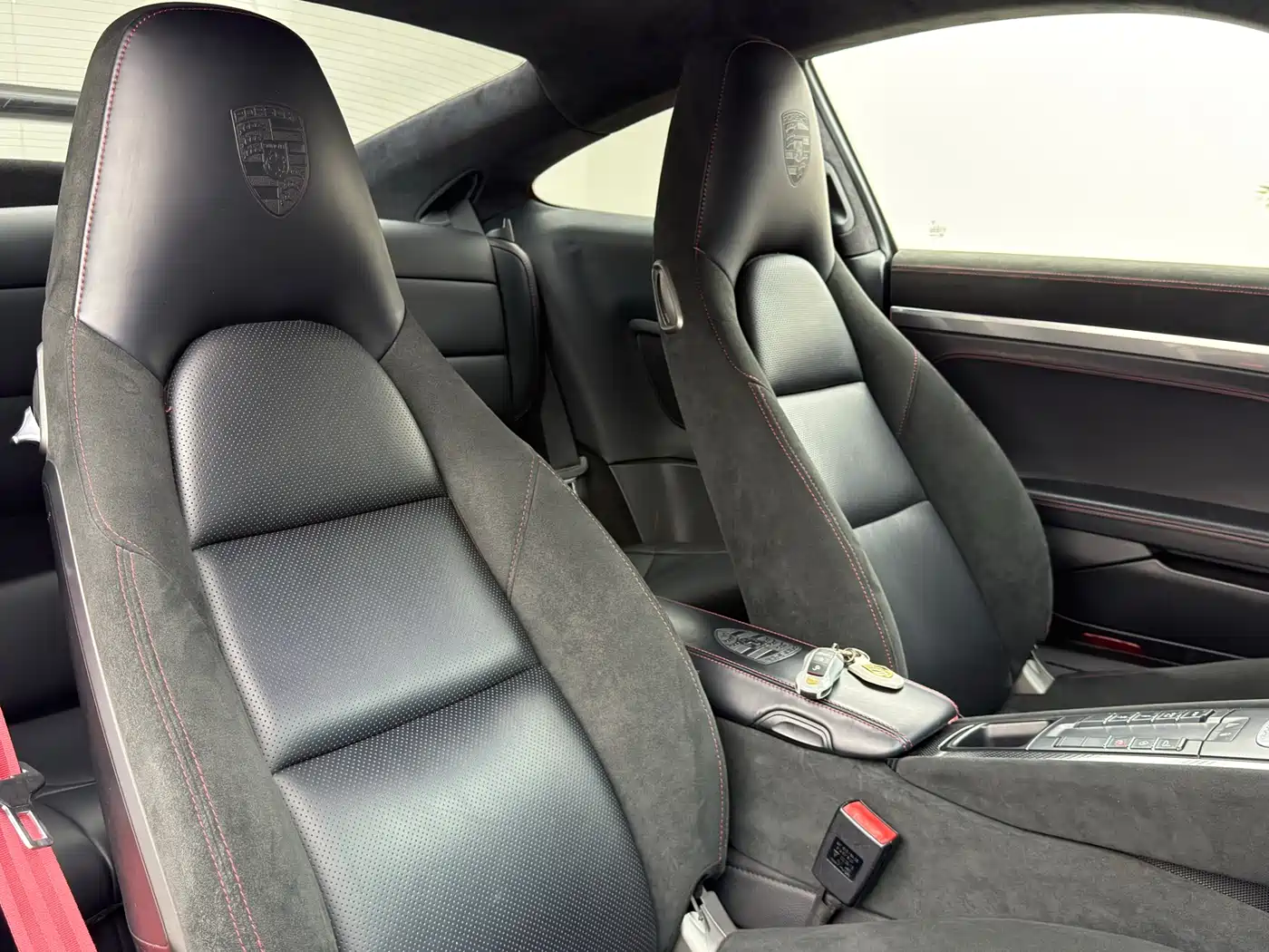 Porsche 911 2012 Carrera 3.4L фото 9