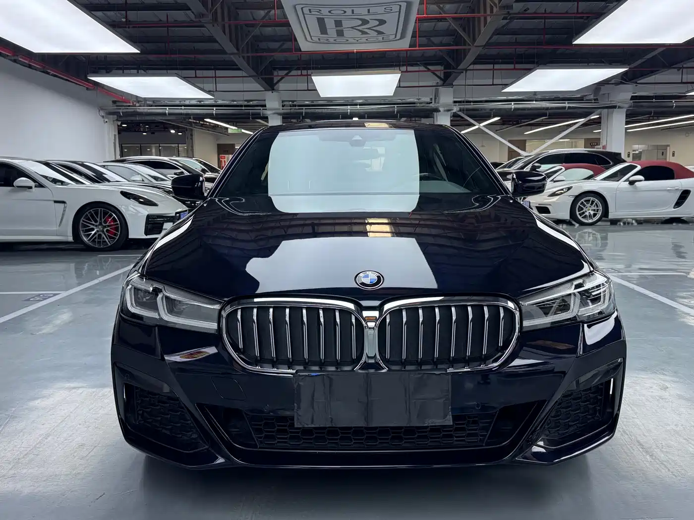 BMW 5 Series 2021 530Li Leading M Sport Package фото 2