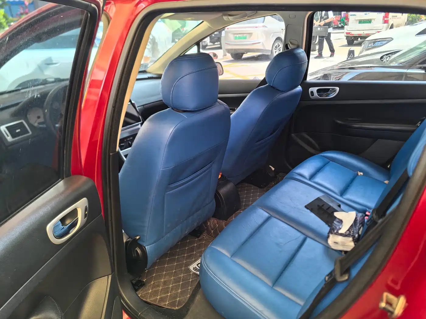 Peugeot 307 2010 2010 Model Sedan 1.6L Automatic Comfort Edition