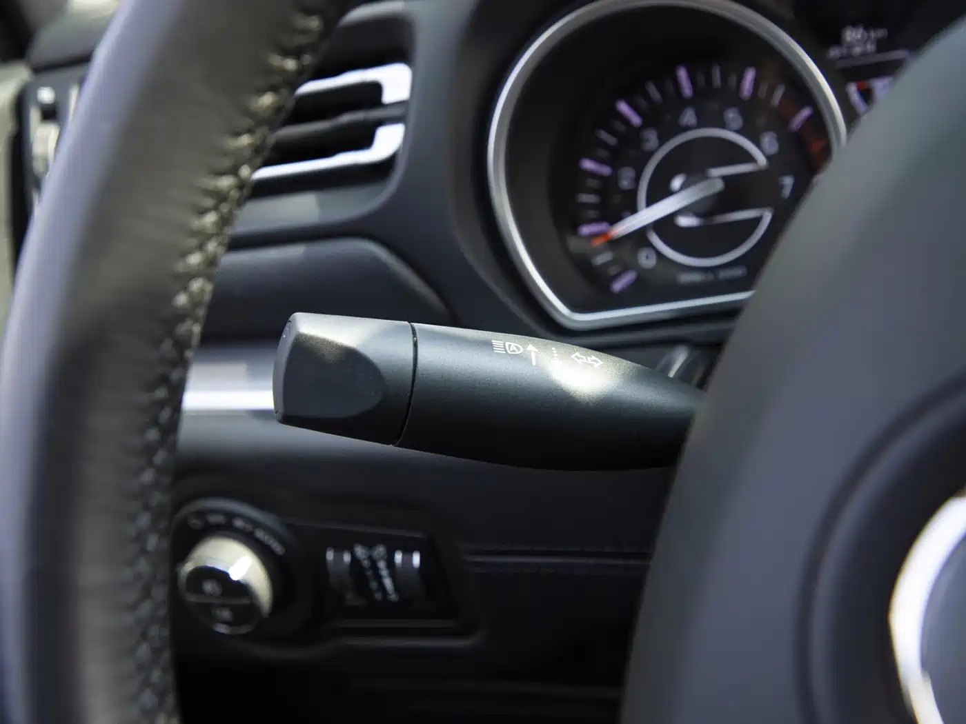 JEEP GRAND COMMANDER