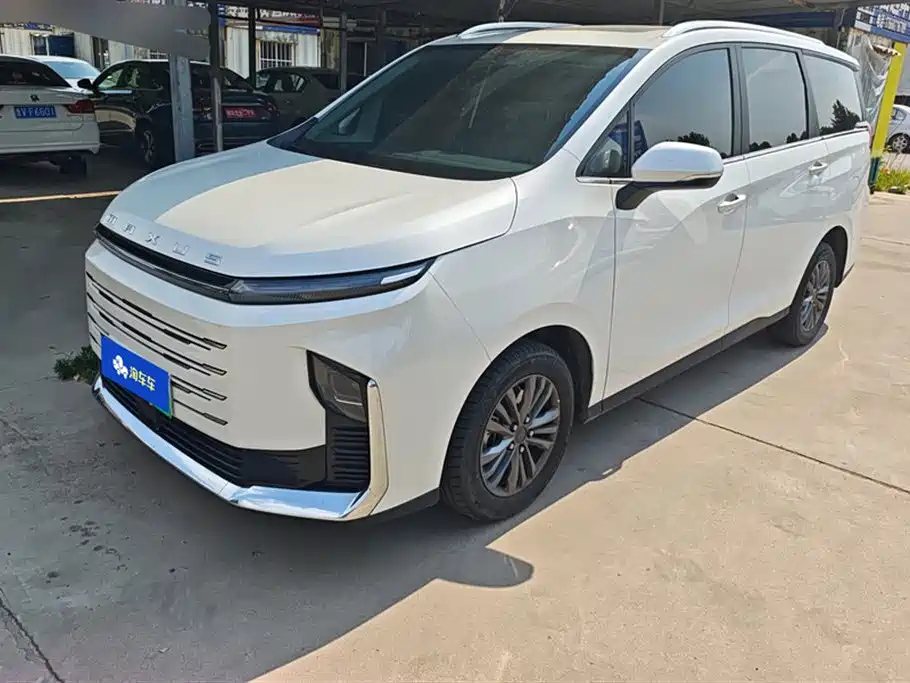 SAIC Maxus Maxus G50 PHEV 2025 Pilot Edition