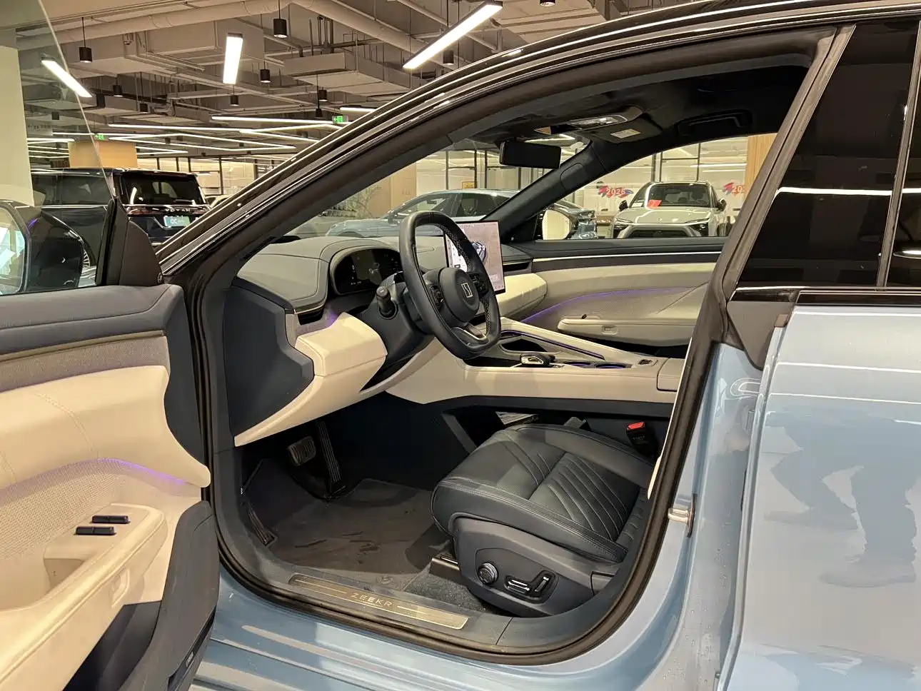 ZEEKR EXTREME KRYPTON 001