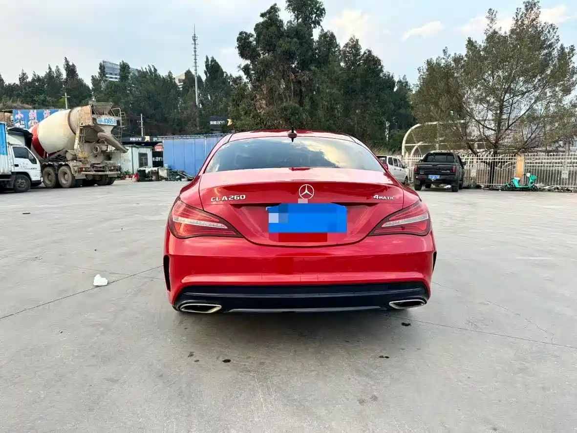 Mercedes-Benz CLA (Import) 2017 CLA 260 4MATIC фото 8