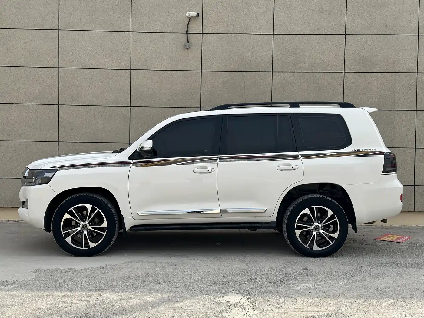 Toyota Land Cruiser 2010 Model 4.7L Automatic VX фото 15
