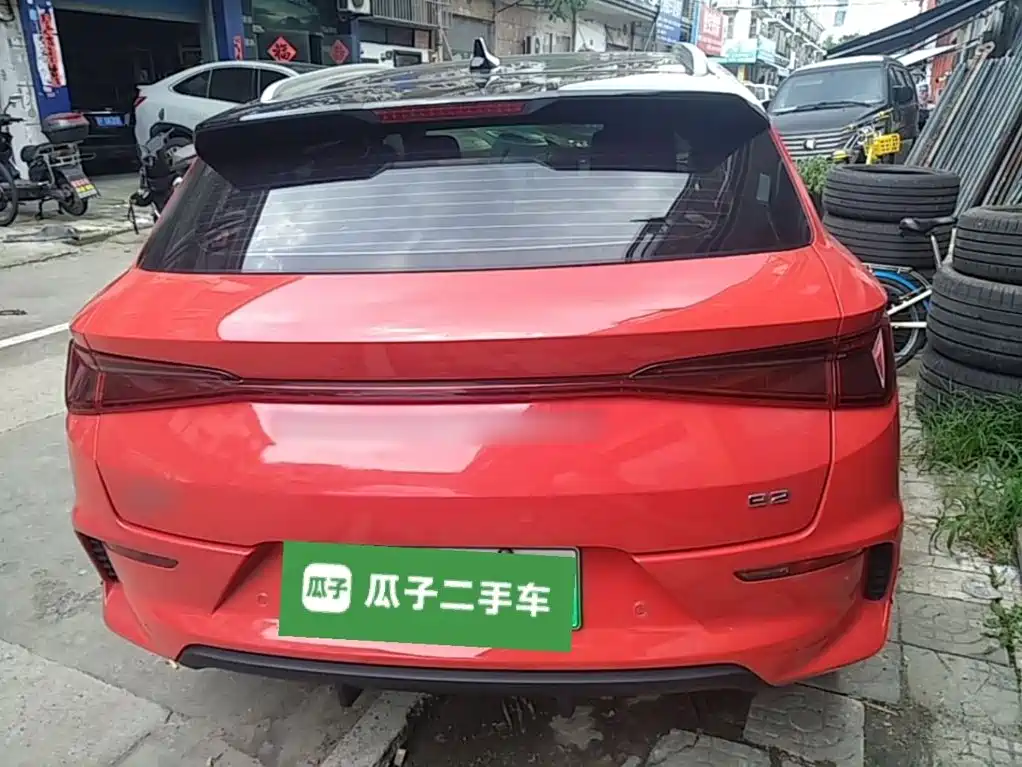 Фото 6 - BYD e2