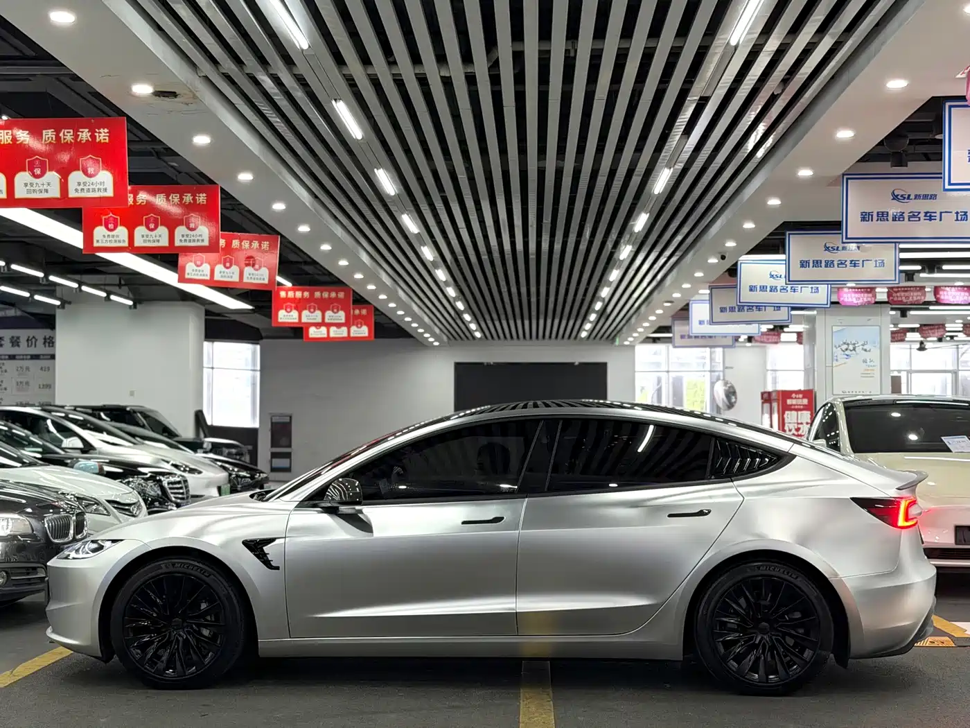 Фото 7 - Tesla Model 3