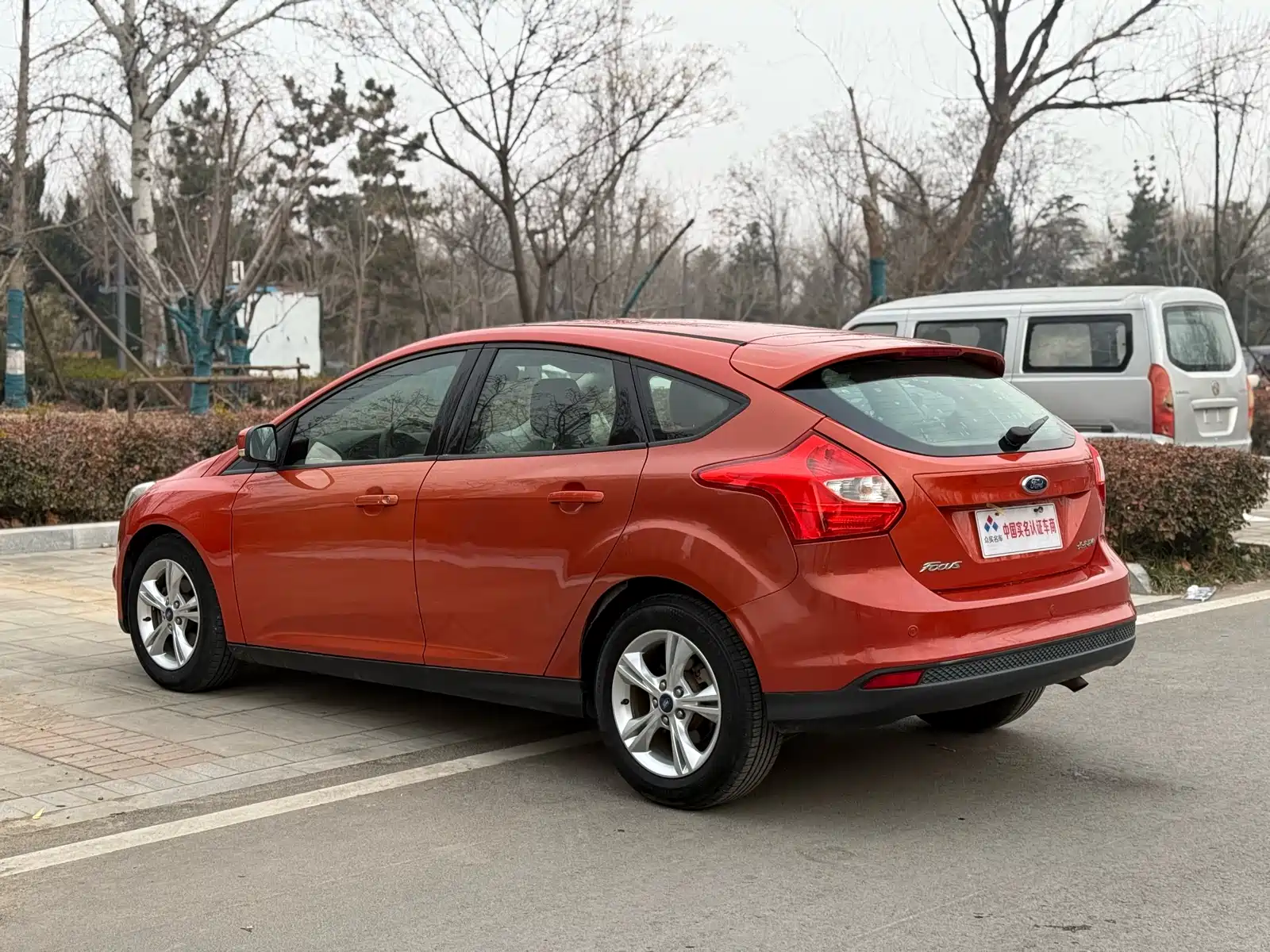 Фото 20 - Ford Focus