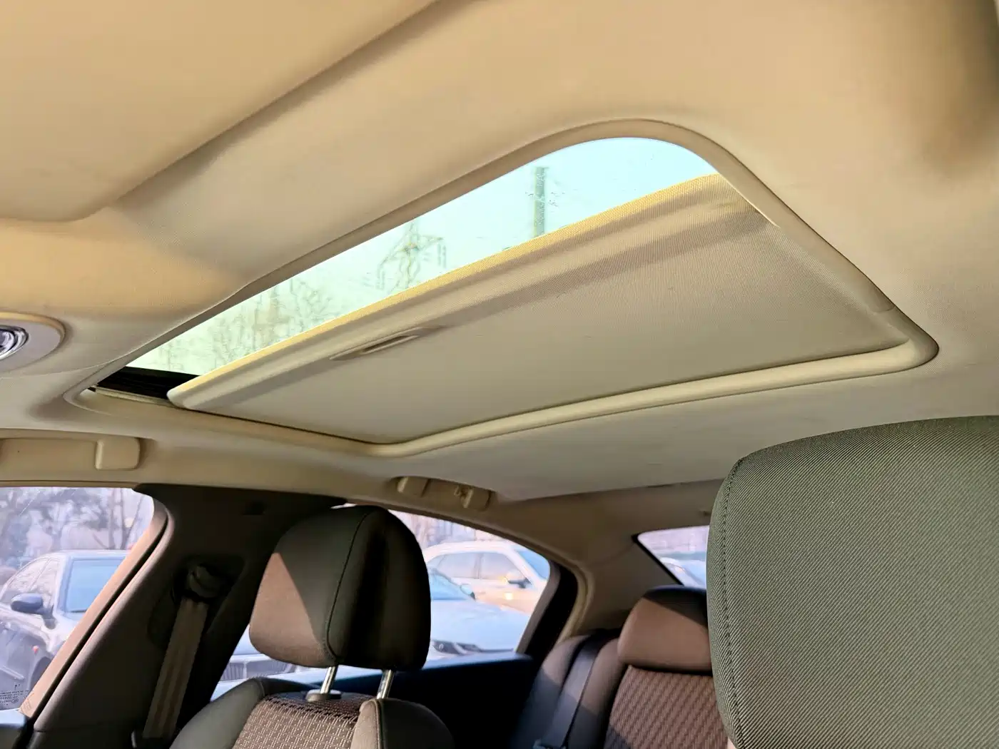 Peugeot 508 2013 2.0L 2nd Anniversary Auto Sunroof Classic Edition фото 5