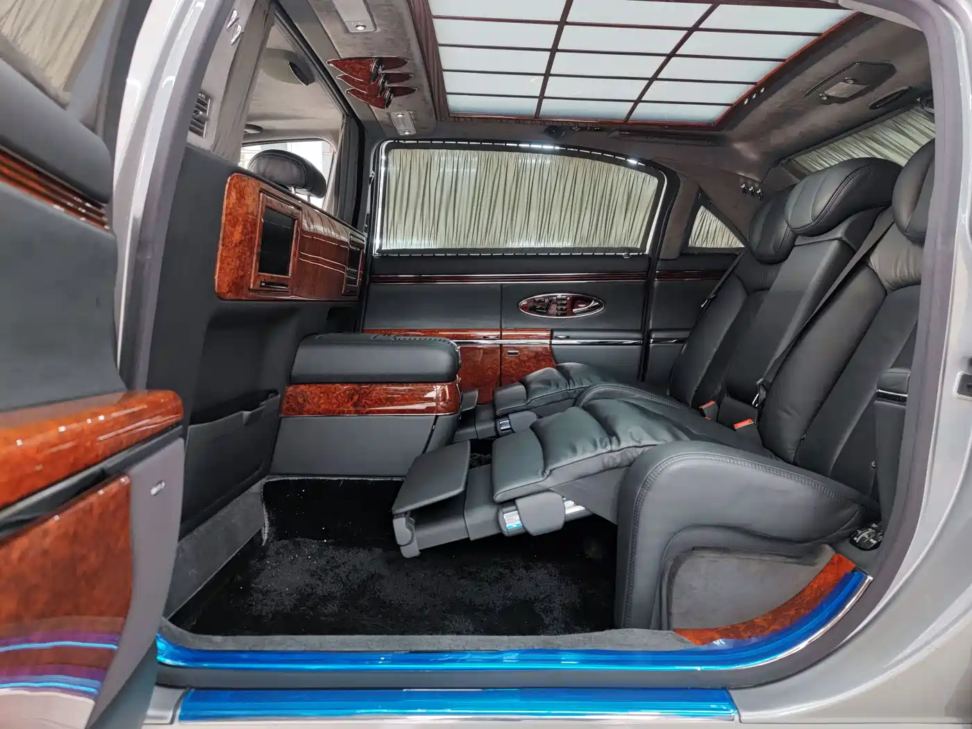 Maybach Maybach 2008 2005 Model 5.5T 62
