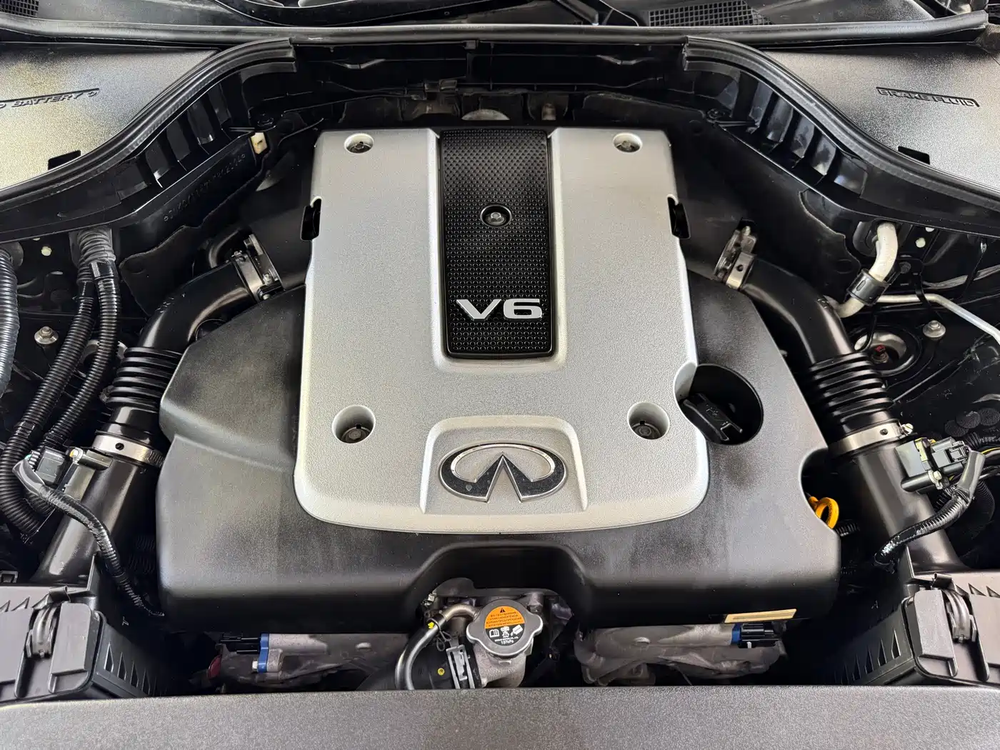 Infiniti Q70 2018 2017 Q70L 2.5L Enjoyment Edition