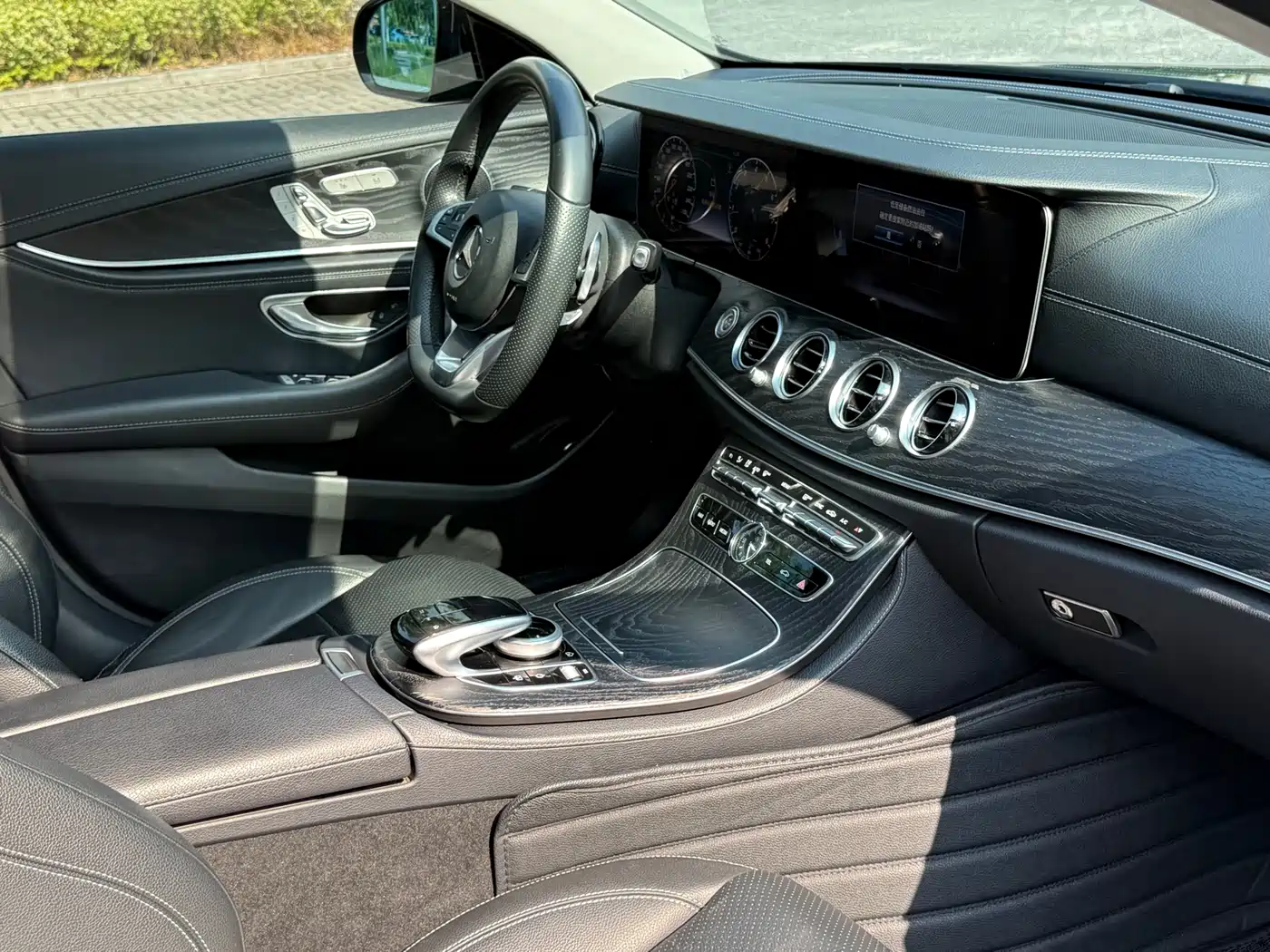 Mercedes-Benz E-Class 2018 Facelift E 300 L Sport Luxury фото 19