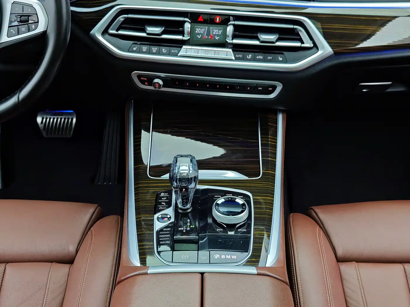 BMW X5 (Import) 2019 xDrive40i Exclusive M Sport Package фото 11