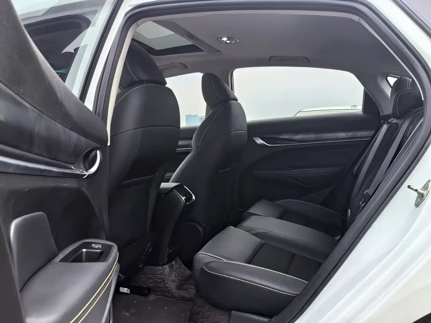 GEELY AUTOMOBILE BINRUI