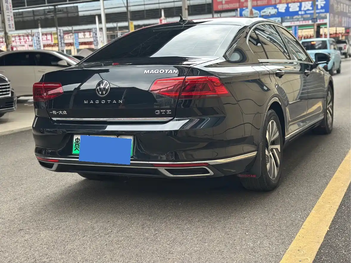 Volkswagen Magotan GTE Plug-in Hybrid 2022 GTE Luxury фото 11