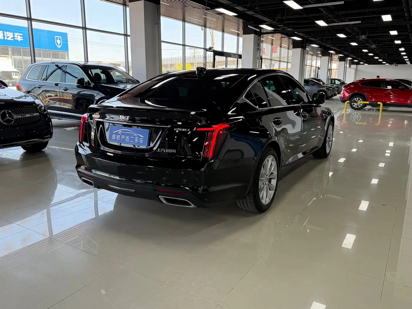 CADILLAC CT5
