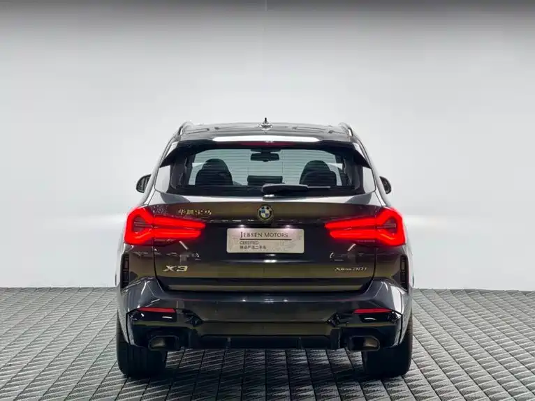 BMW X3 2022 Facelift xDrive30i Leading M Shadow Edition фото 5