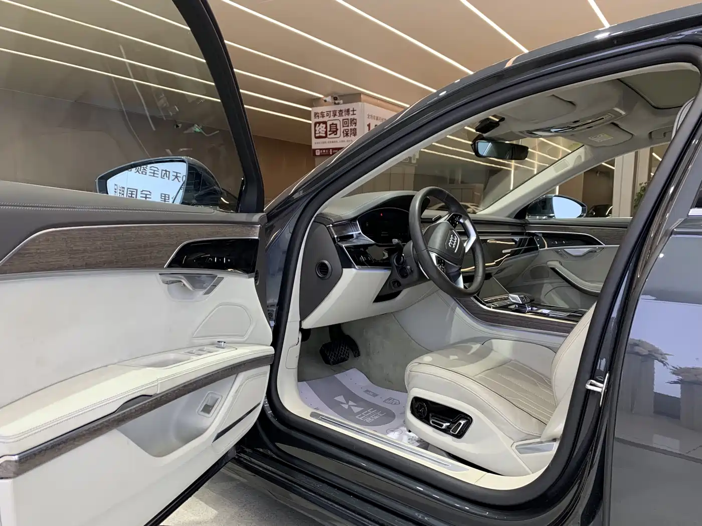 Audi A8 2023 A8L 55 TFSI quattro Flagship фото 8