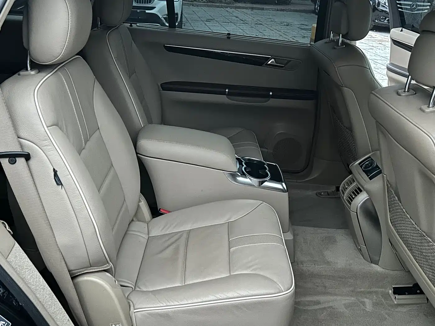 Mercedes-Benz R-Class 2014 R 320 4MATIC Luxury фото 9