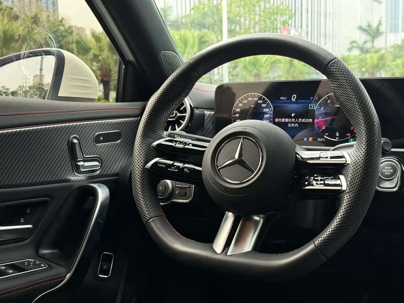 Mercedes-Benz A-Class 2025 A 200 L Fashion Edition фото 13
