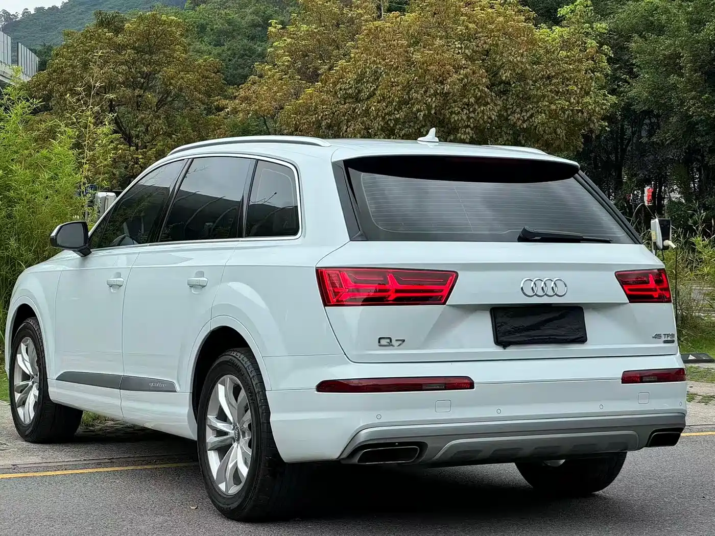 Audi Q7 2019 45 TFSI Comfort фото 19