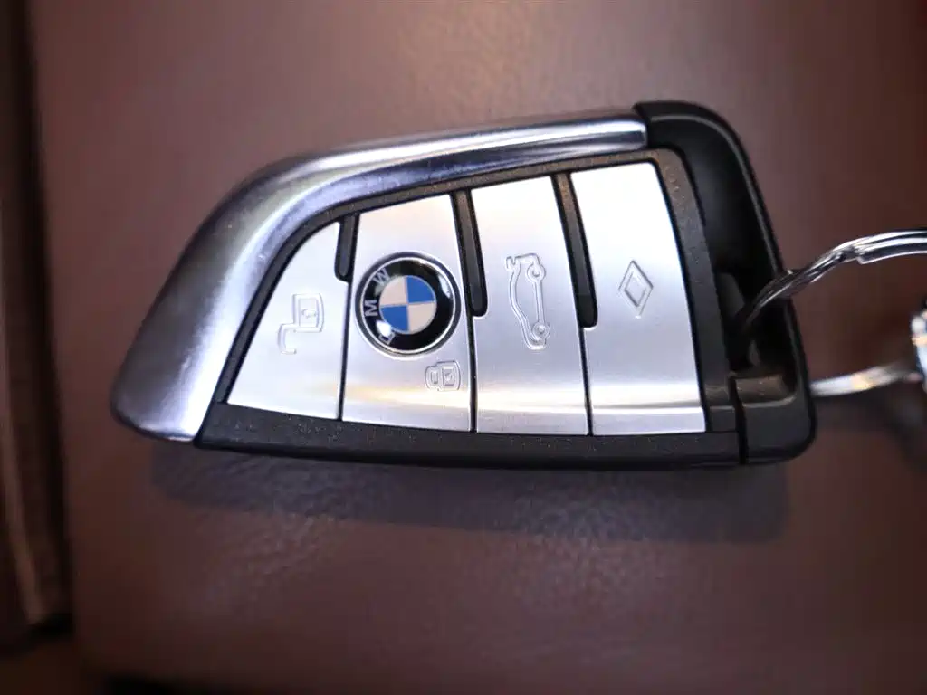 BMW X6 2020 xDrive30i M Sport Package фото 26