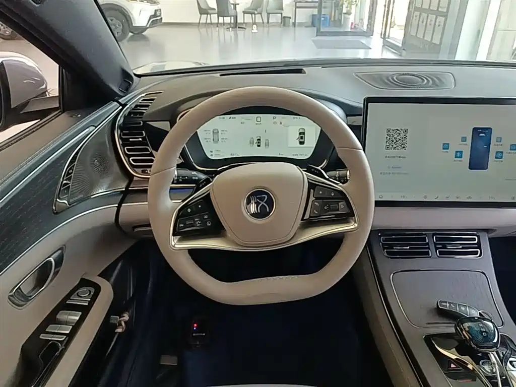 BYD Han 2025 DM-i Smart Driving Edition 125KM LiDAR Flagship фото 7