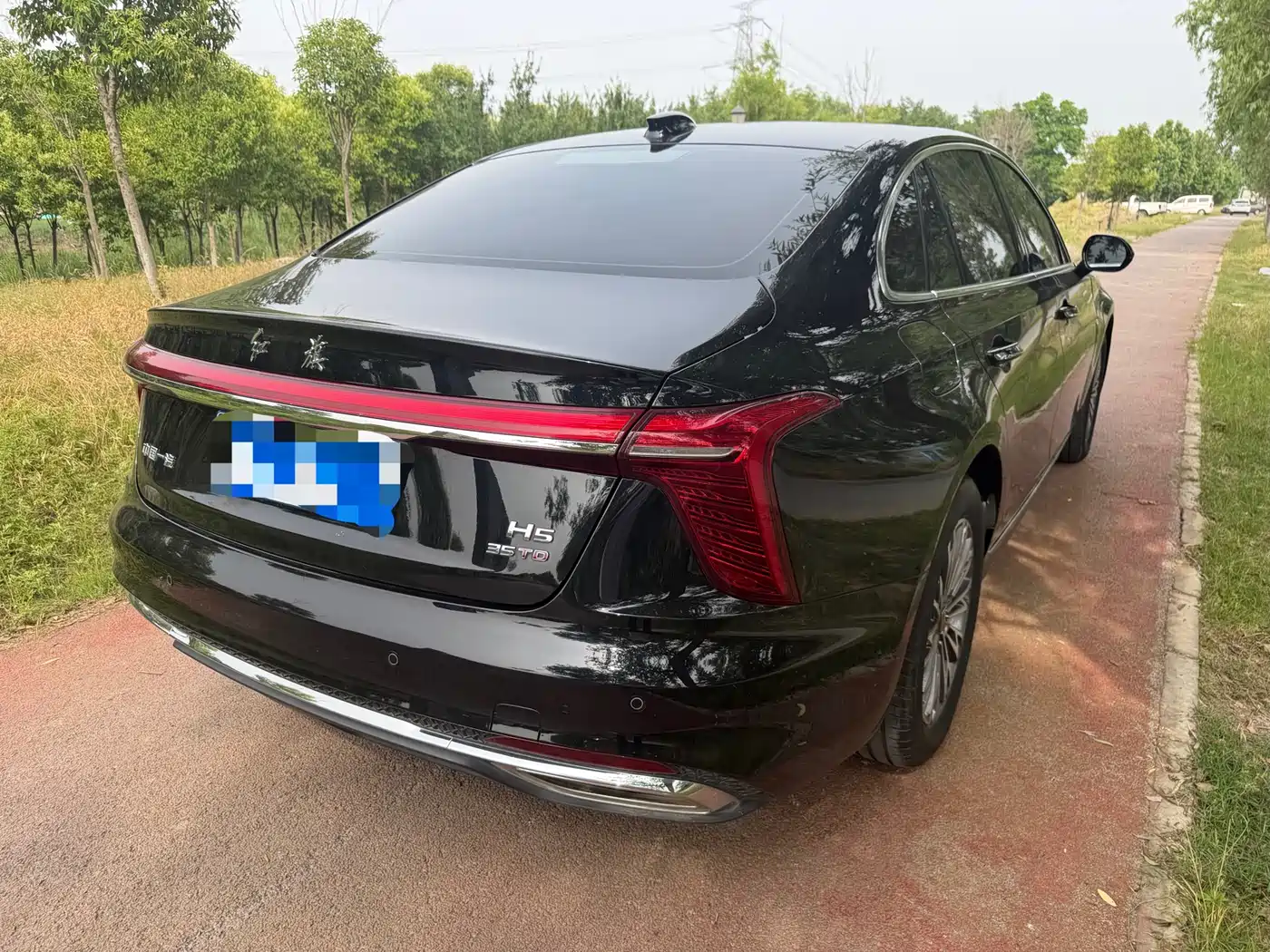 Hongqi H5 2025 1.5T DCT Qiyue 500,000 Units Commemorative Edition фото 18