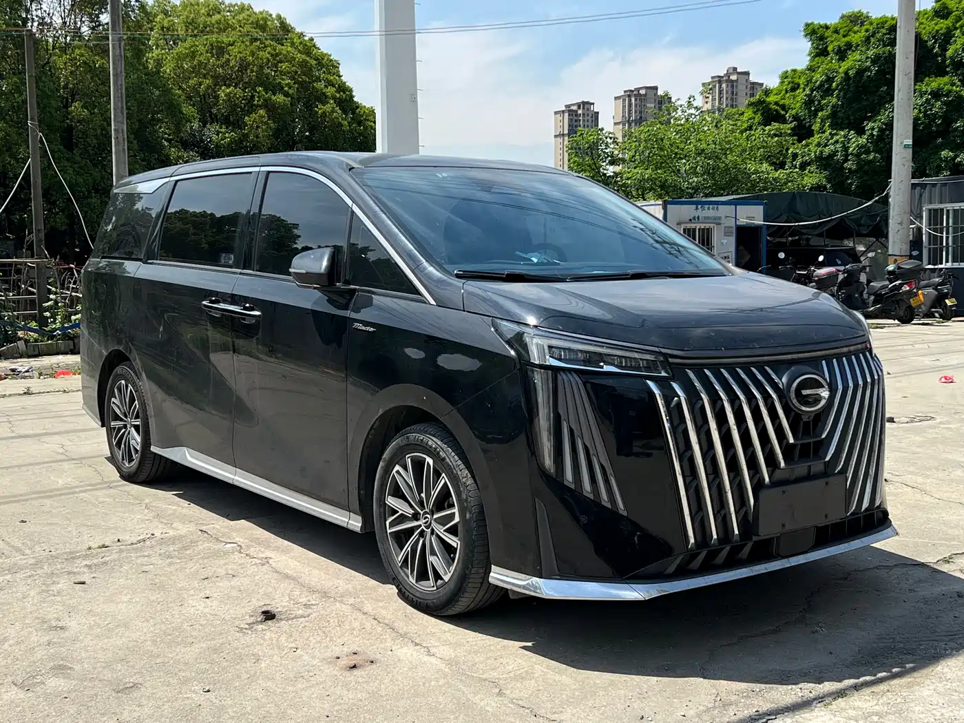 GAC Trumpchi Trumpchi M8 2024 Patriarch Series 400T Ultimate Edition фото 3