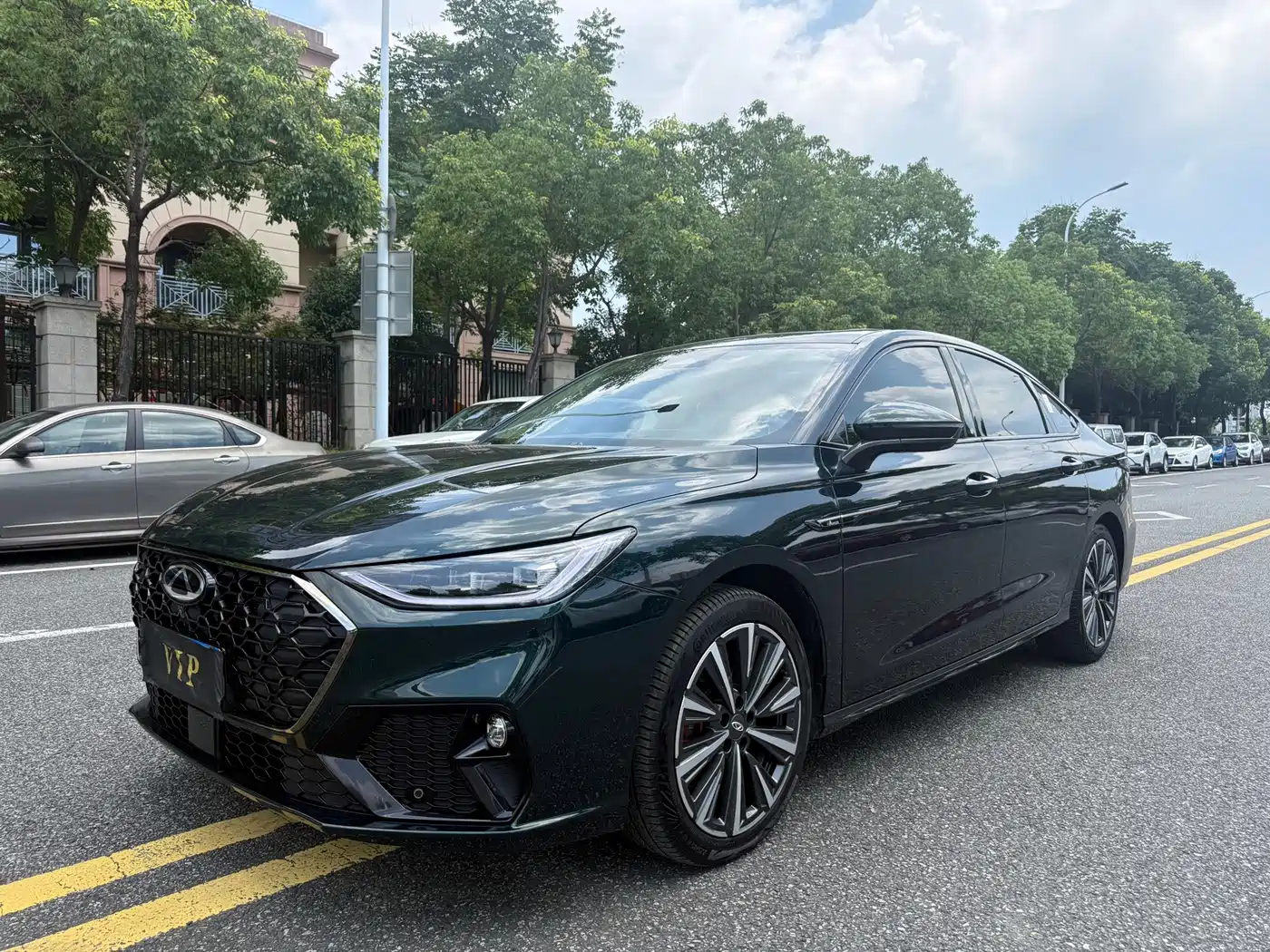 Chery Arrizo 8 PRO 2025 Pro 2.0T Premium
