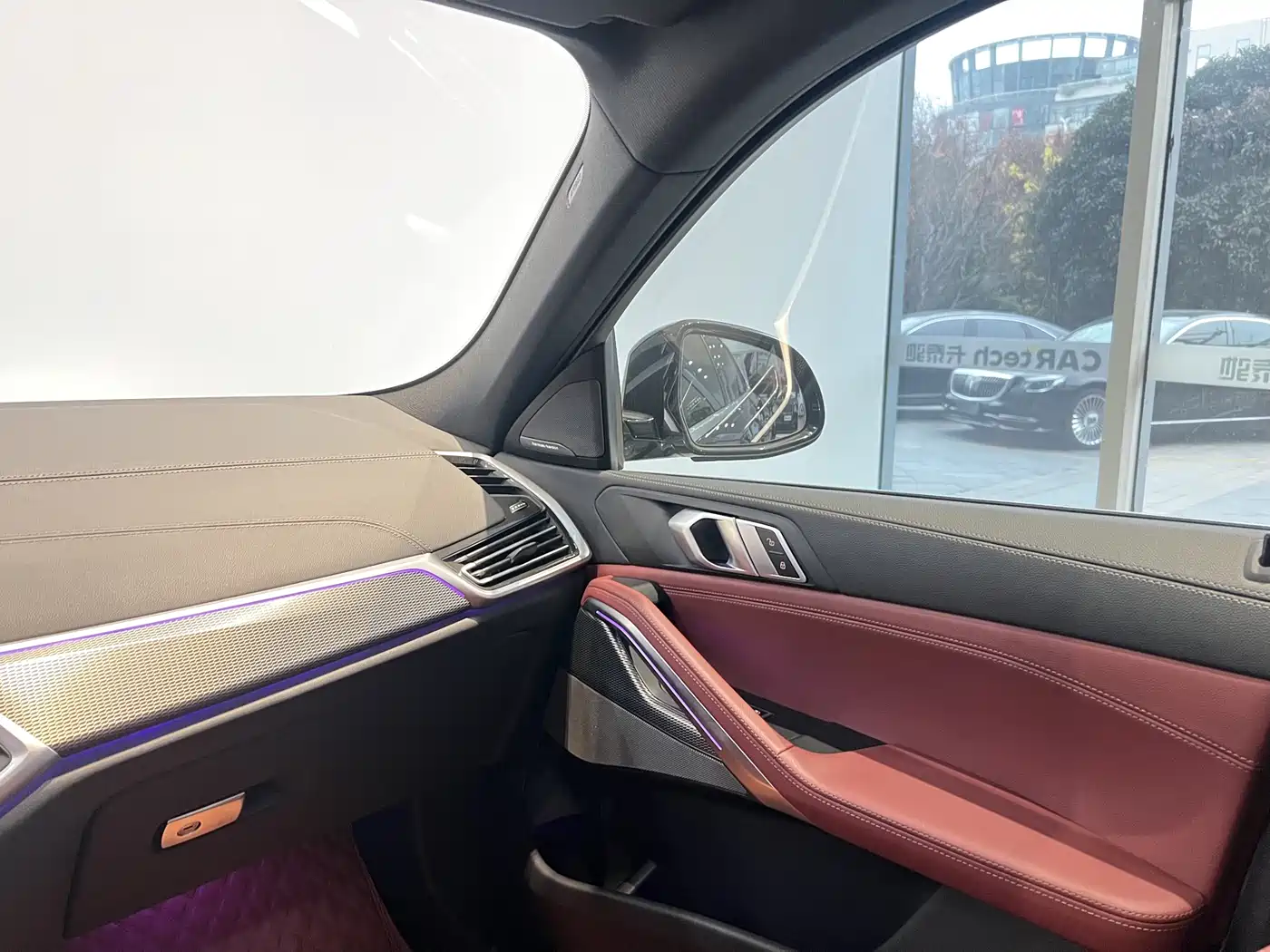 BMW X6 2021 Facelift xDrive40i Premium M Sport Package фото 12