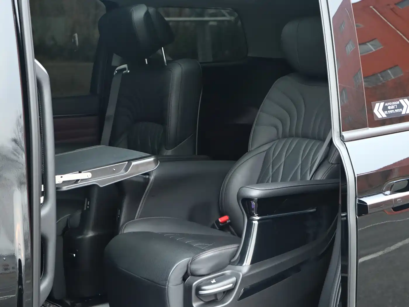 GAC Trumpchi Trumpchi M8 2024 Master Series 400T Premium Edition фото 9