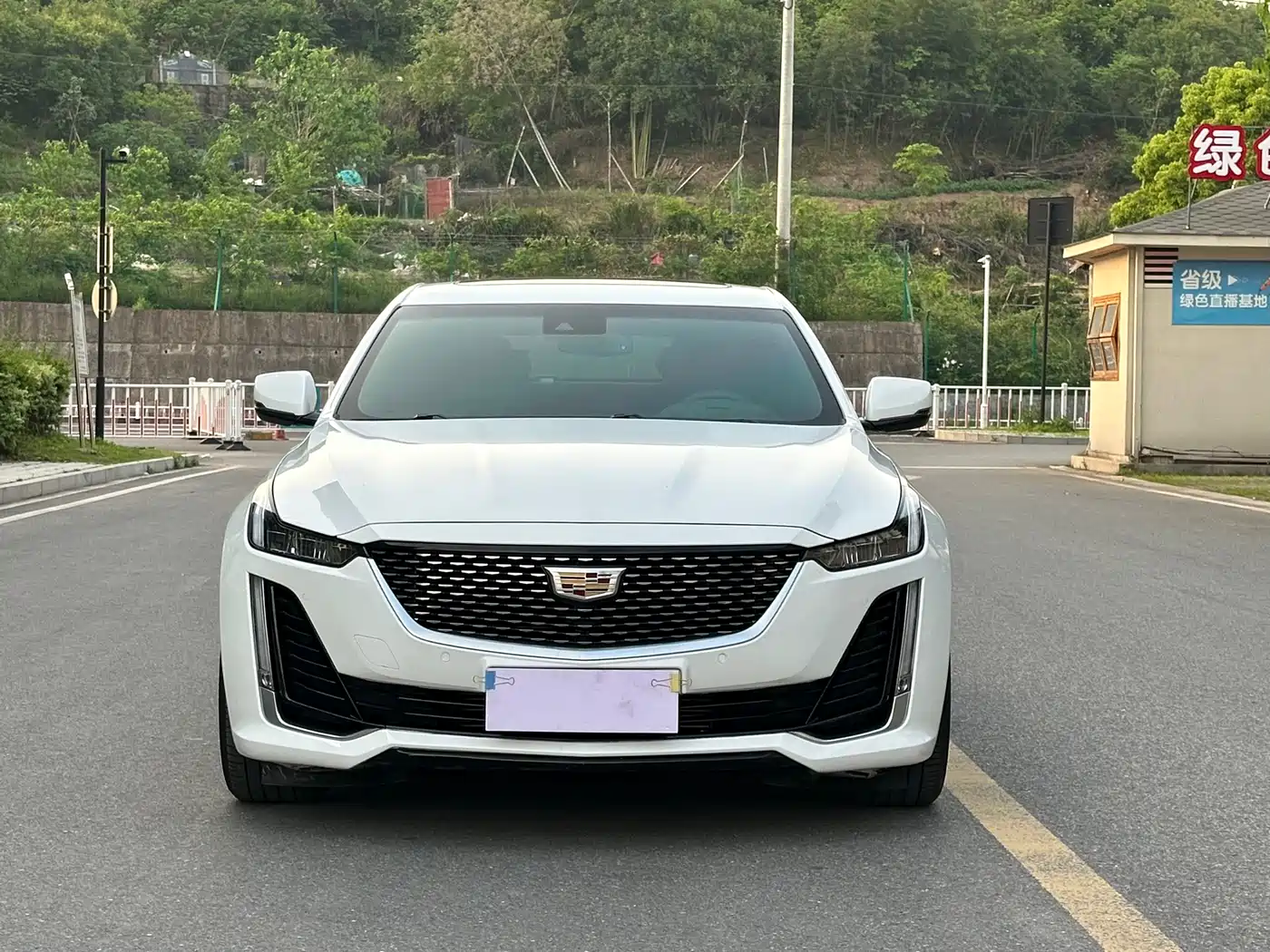 Cadillac CT5 2022 28T Luxury (Standard) фото 2