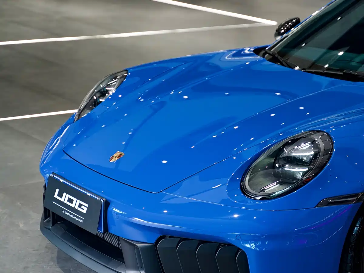 Porsche 911 2026 Carrera GTS 3.6T фото 6