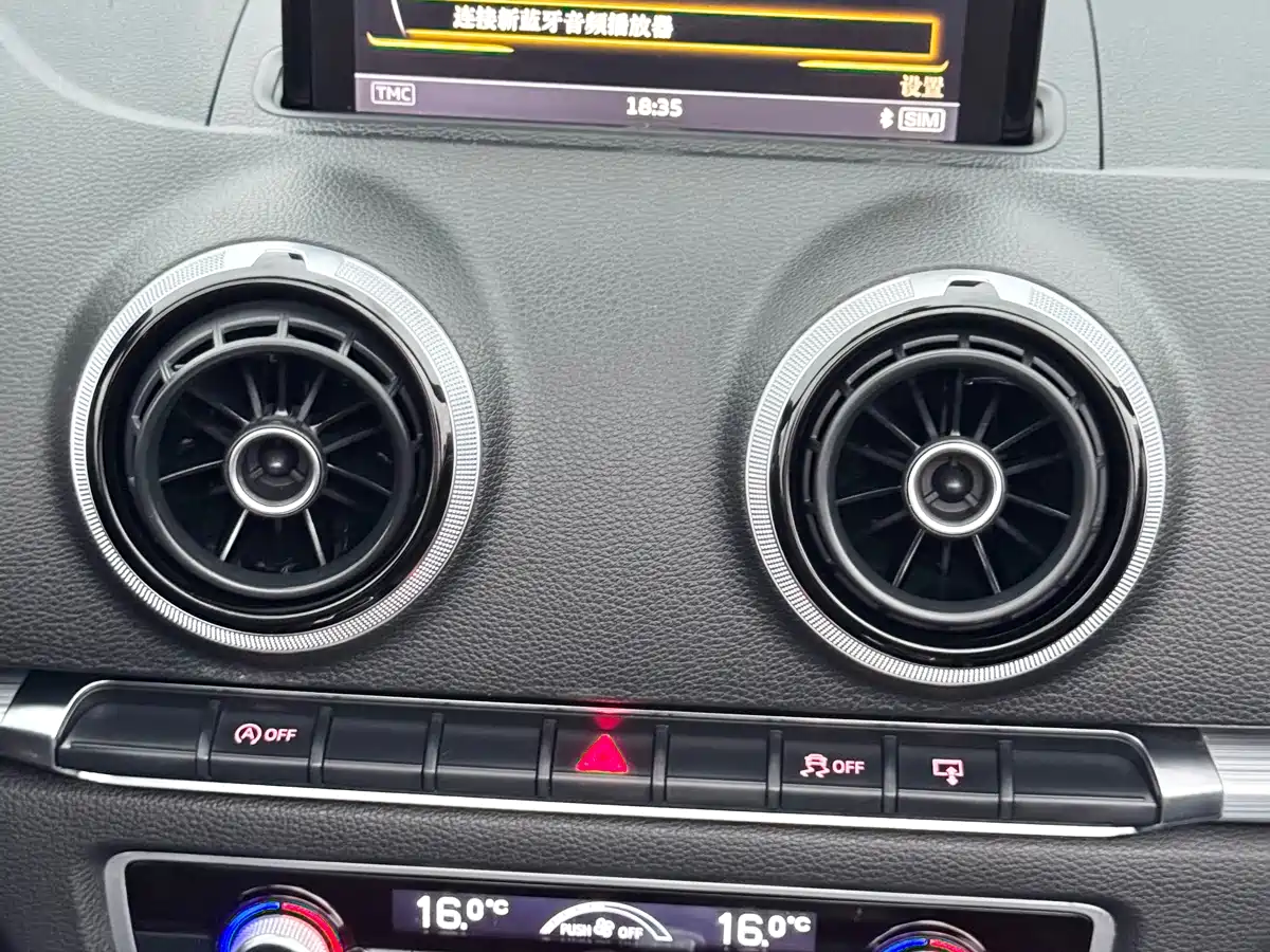 Audi A3 (Import) 2015 Cabriolet 40 TFSI фото 14