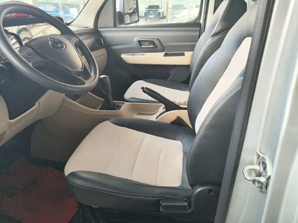 Changan Kuayue Kuayue King X3 2025 2022 1.6L Flagship PLUS Cargo Truck Single Row Dual Rear Wheels 3400mm Wheelbase 3.3m DAM16KR