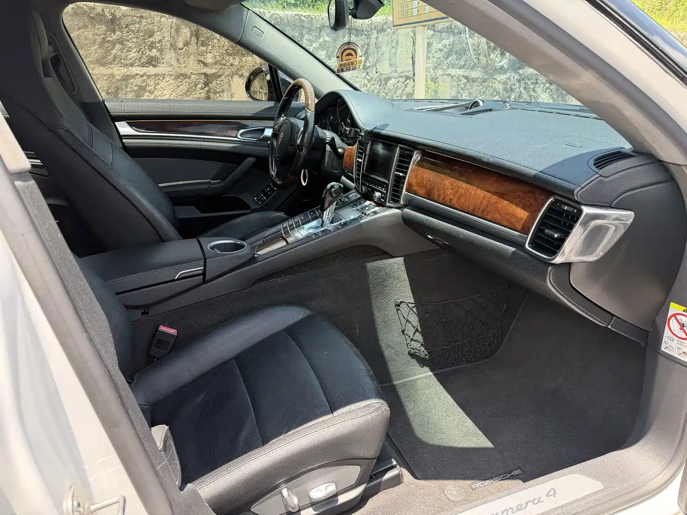 Porsche Panamera 2011 2010 Panamera 4 3.6L