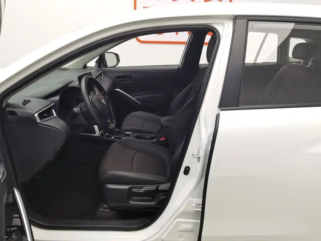 Toyota Corolla Cross, миниатюра 10