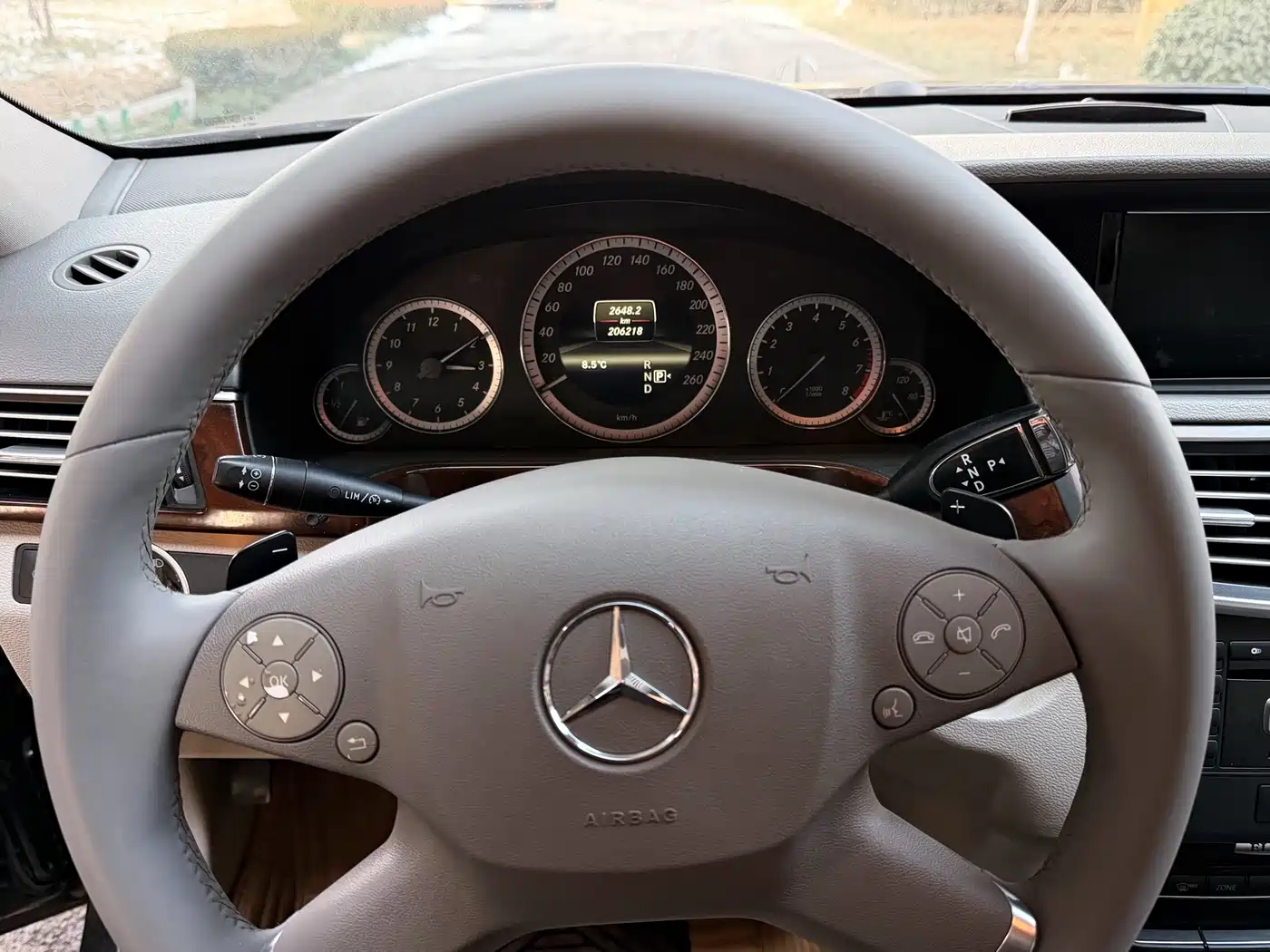 Mercedes-Benz E-Class 2013 E 300 L Elegance фото 16