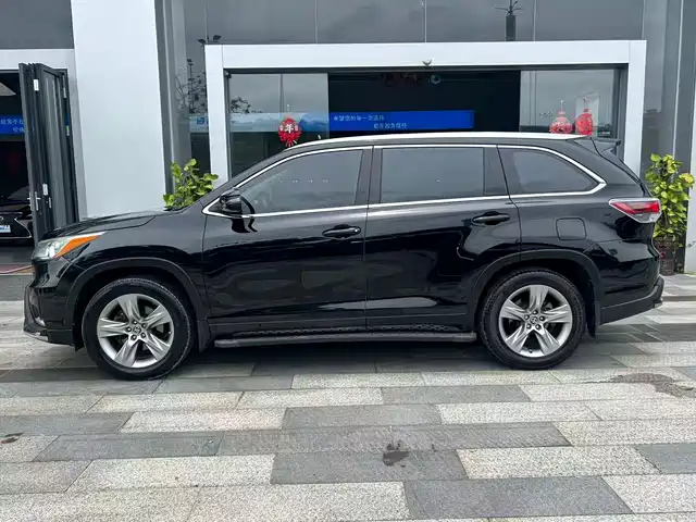 Toyota Highlander 2018 2.0T 4WD Luxury 7-seater (China V) — фото 3