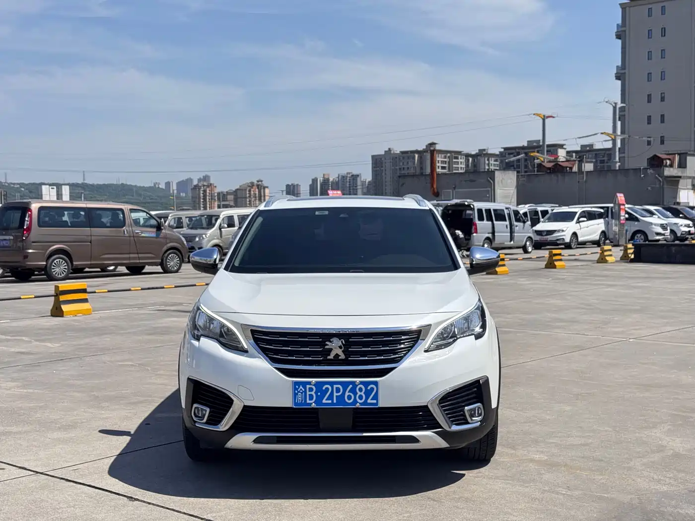 Peugeot 5008 2017 380THP 7-seat Elite Edition фото 2