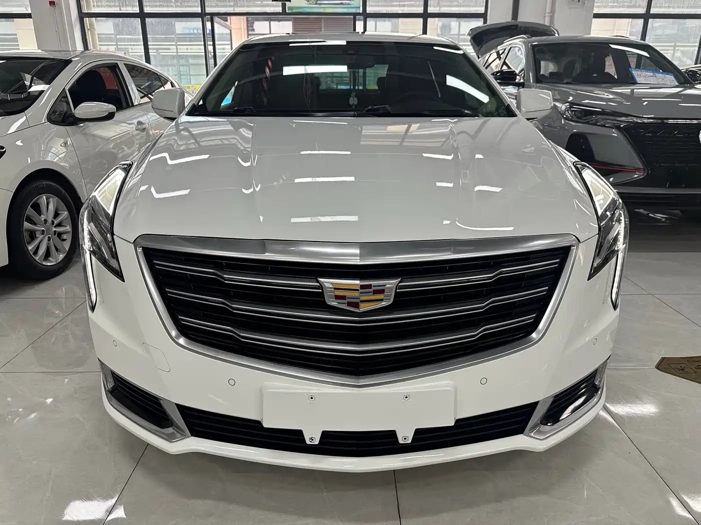 Cadillac XTS 2018 28T Elite фото 3