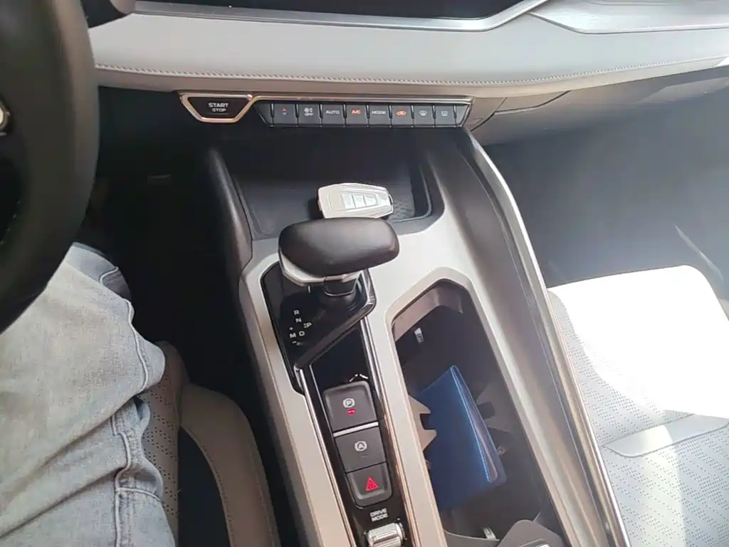 Geely Preface 2021 2021 Facelift 2.0TD Premium Model